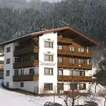 Johannishof Gasthof *